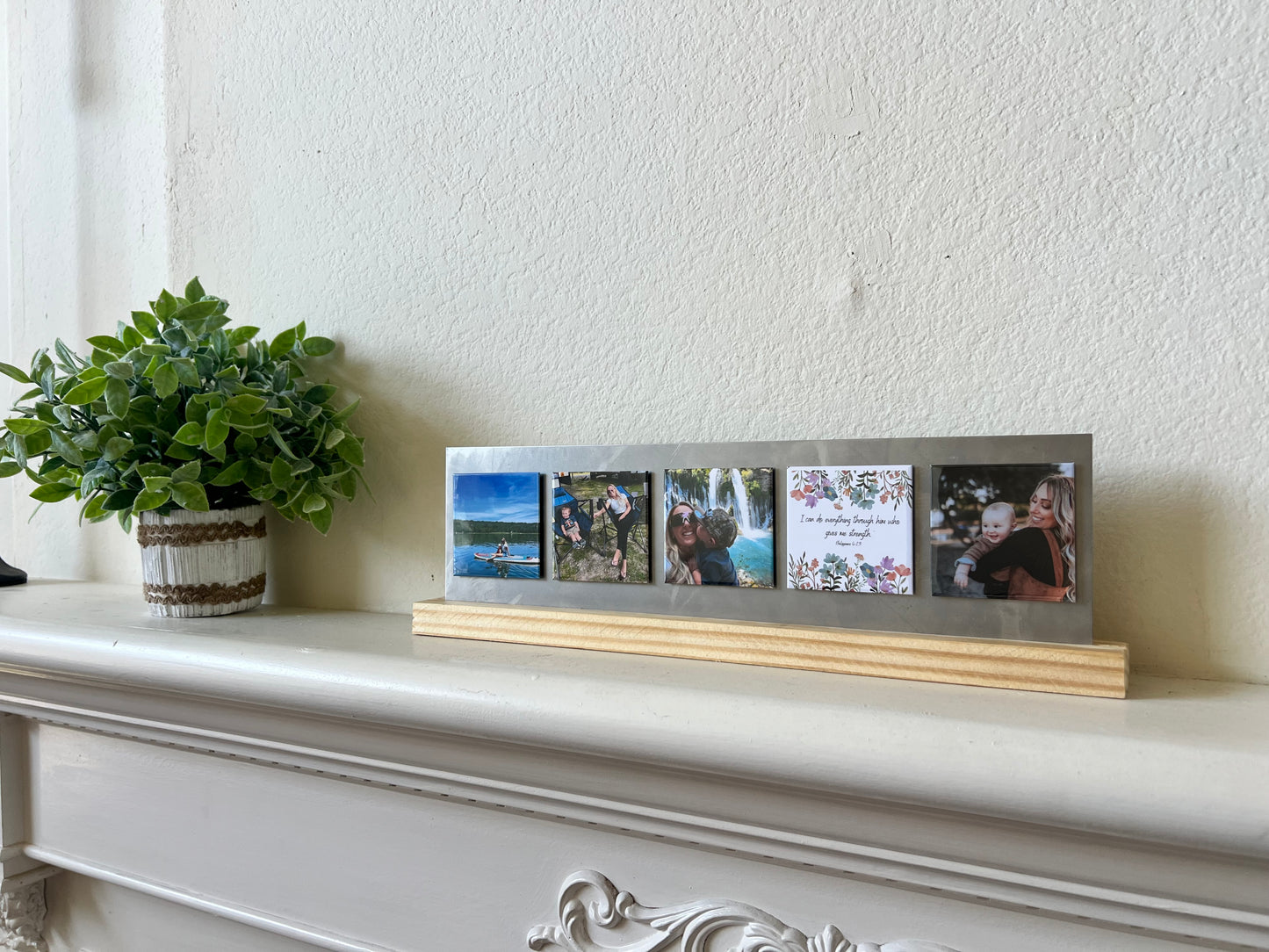2.5" x 2.5" Metal Magnet Display